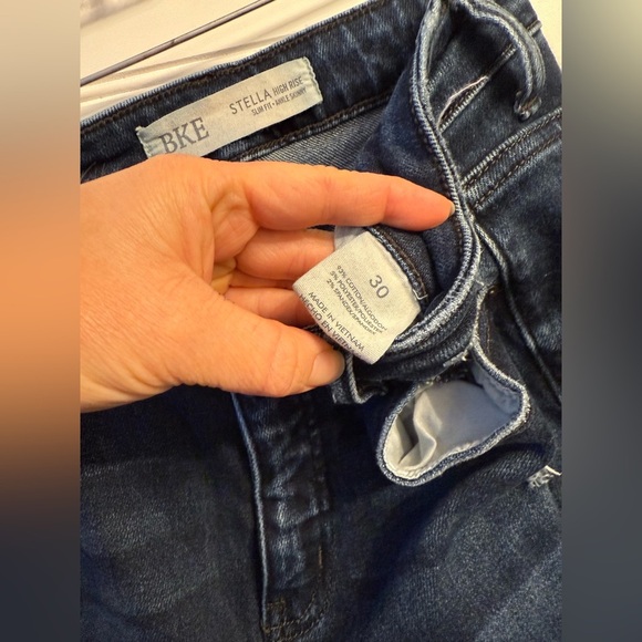 BKE women’s Stella jeans. Size 30, high rise slim fit ankle skinny jeans. - Picture 8 of 8